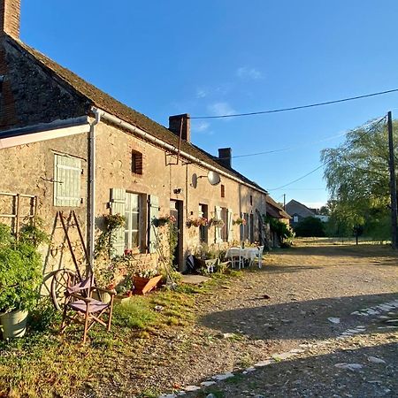 By The Wayside Villa Lussac-Les-Eglises Exterior foto