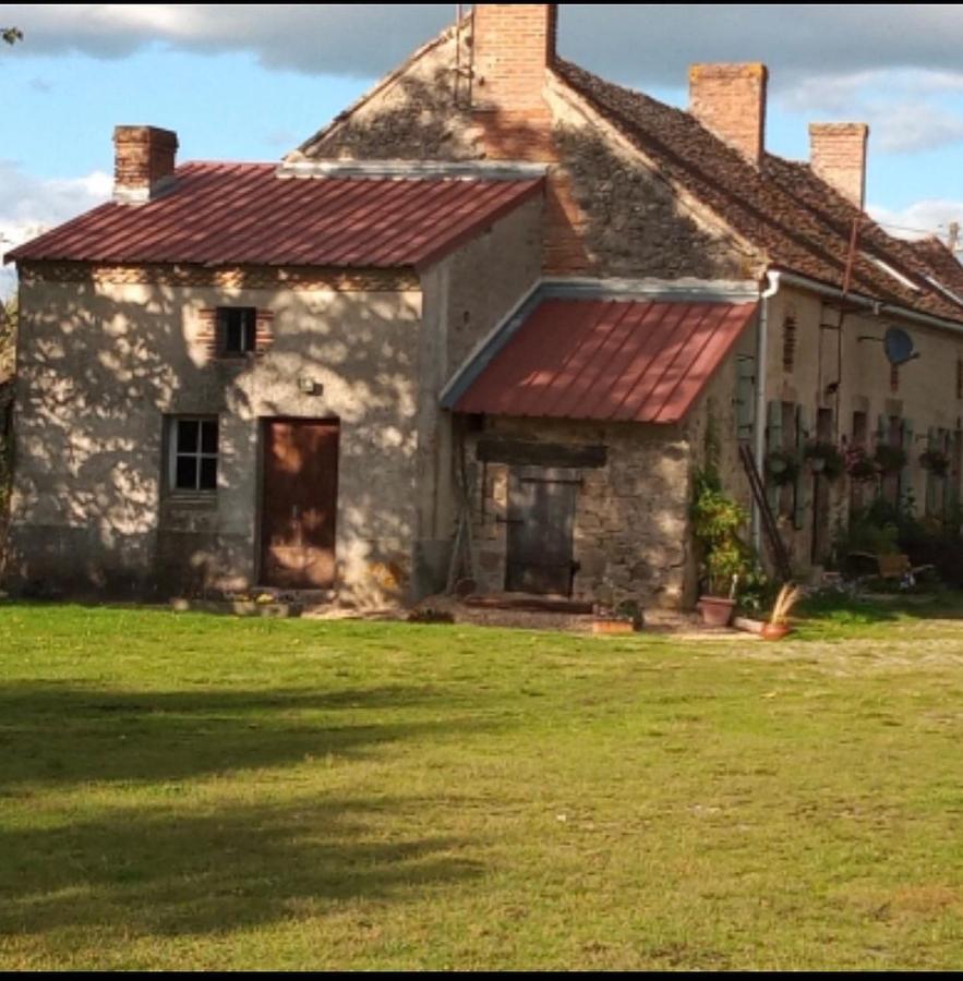 By The Wayside Villa Lussac-Les-Eglises Exterior foto